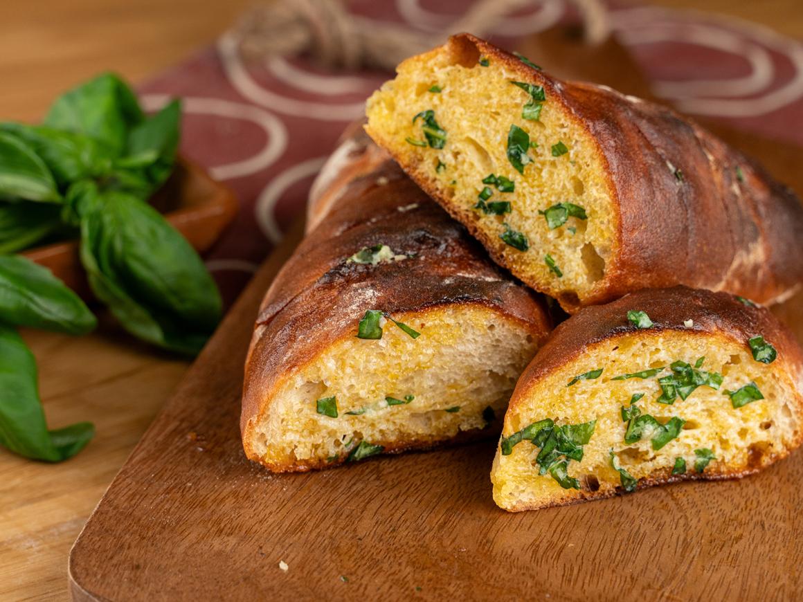 Selbstgemachtes Kräuterbaguette