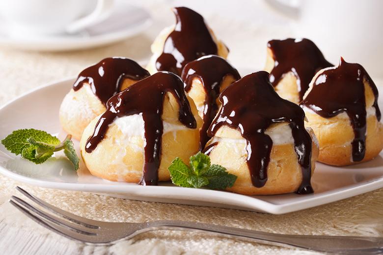 Profiteroles