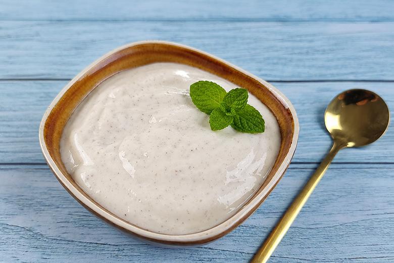 Veganes Vanilledessert aus Seidentofu