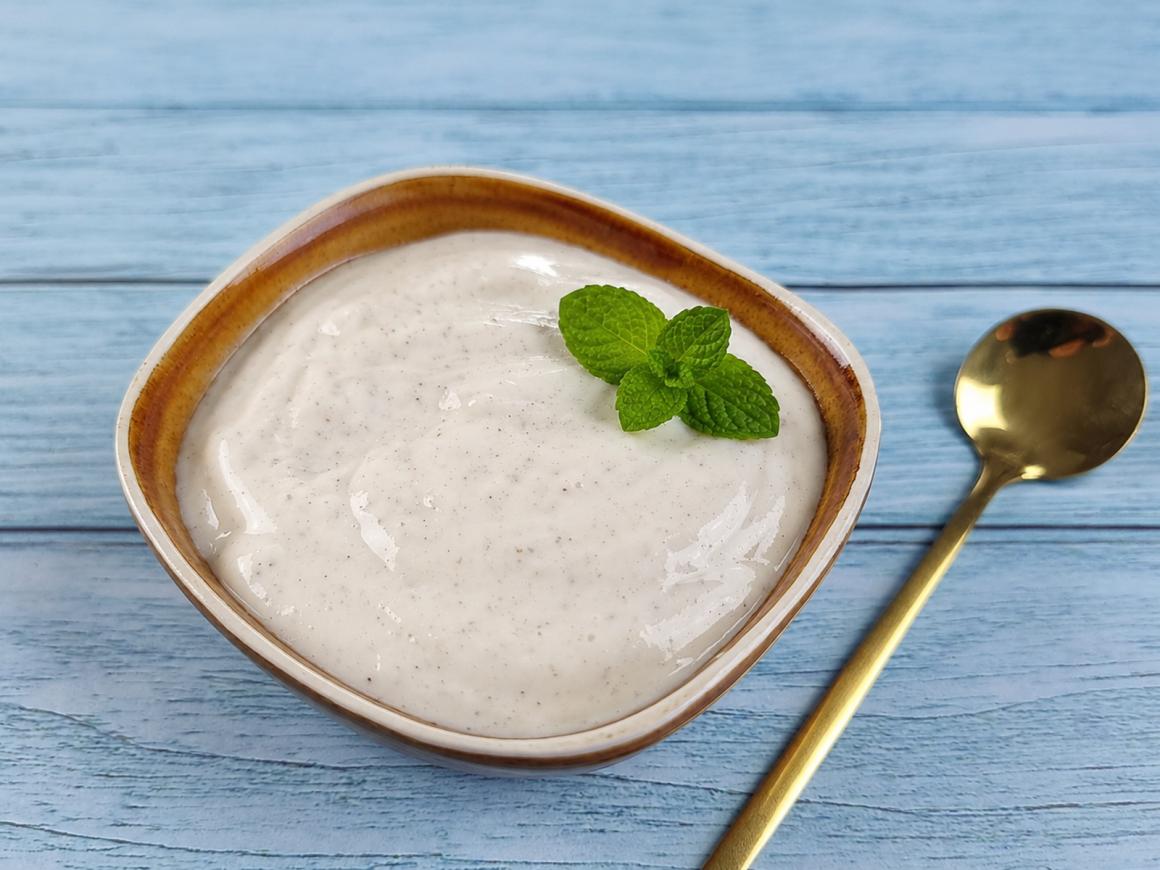 Veganes Vanilledessert aus Seidentofu