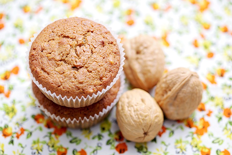 Bananen-Muffins mit Walnüssen
