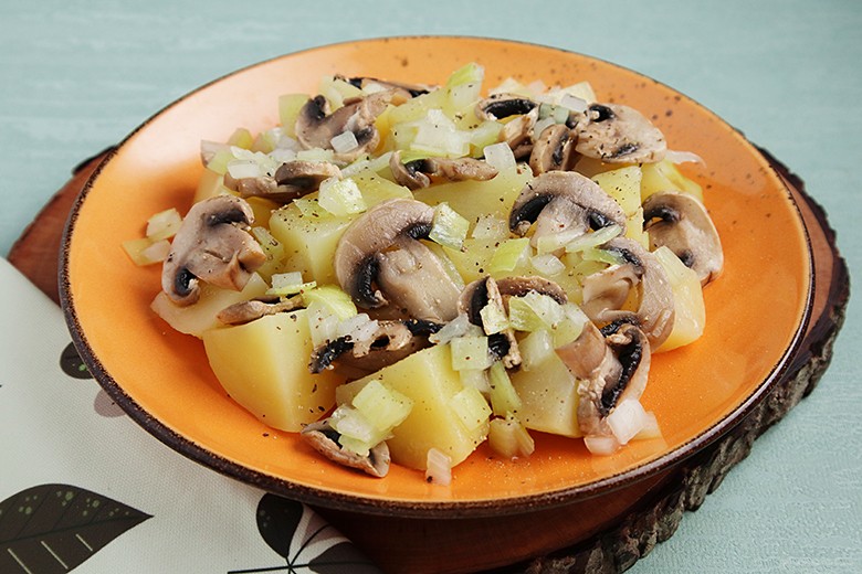 Kartoffel-Pilz-Gericht aus der Mikrowelle
