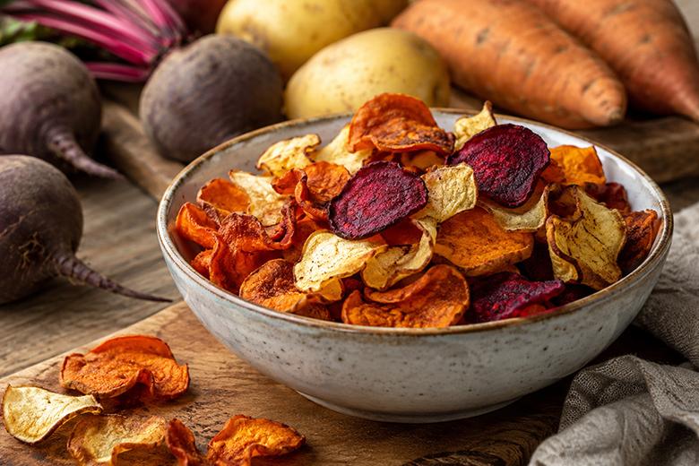 Kartoffel-, Süßkartoffel- Rote-Bete-Chips