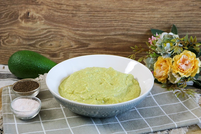 Avocado-Erbsenpüree