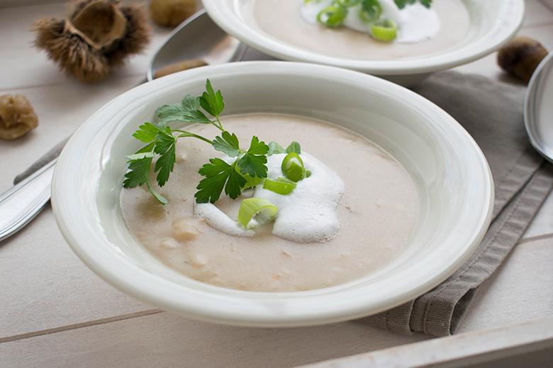 Maronen-Sellerie-Suppe