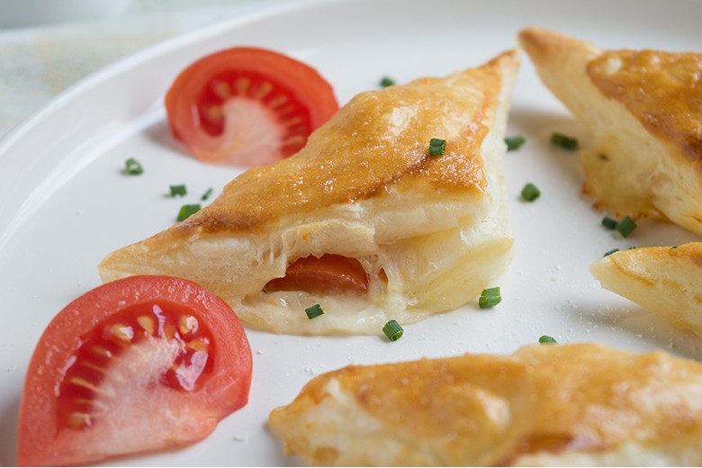 Blätterteigtaschen mit Feta
