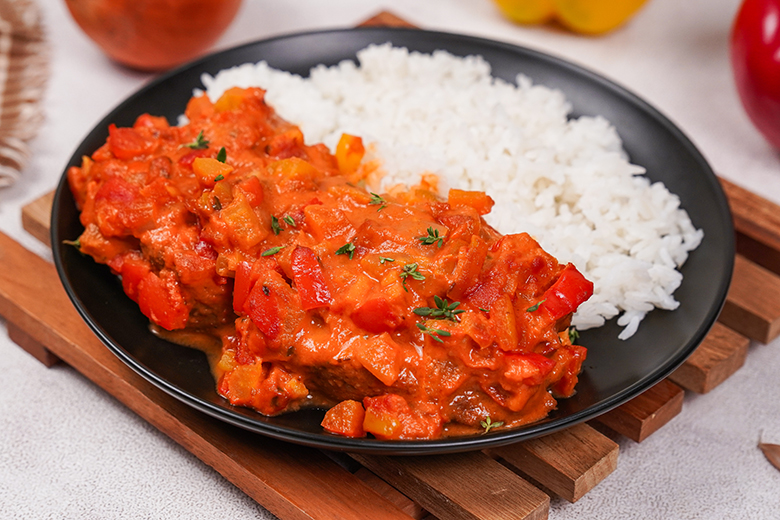 Schnitzel in Paprikasoße