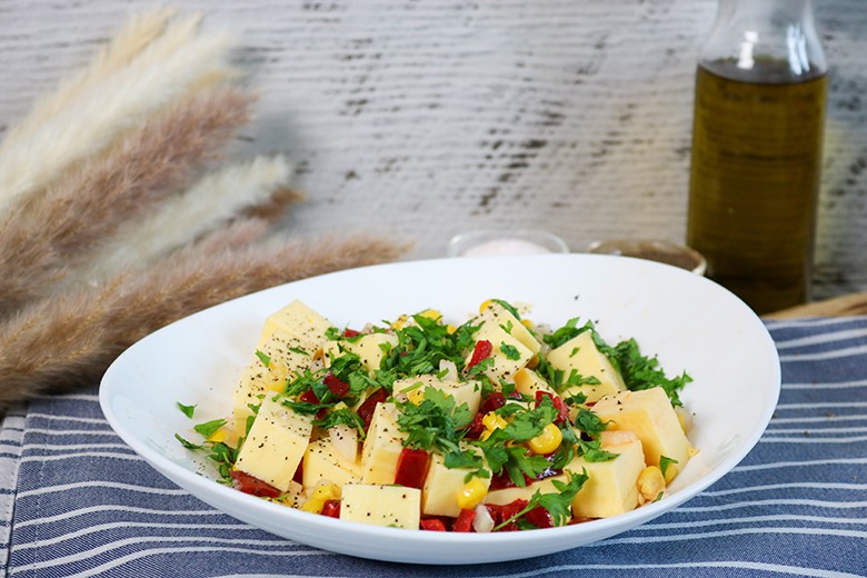 Käsesalat mit Mais