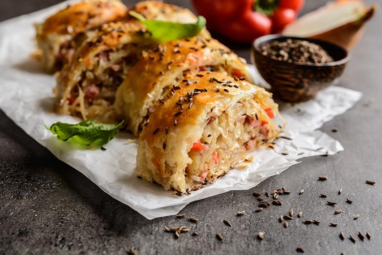 Sauerkrautstrudel