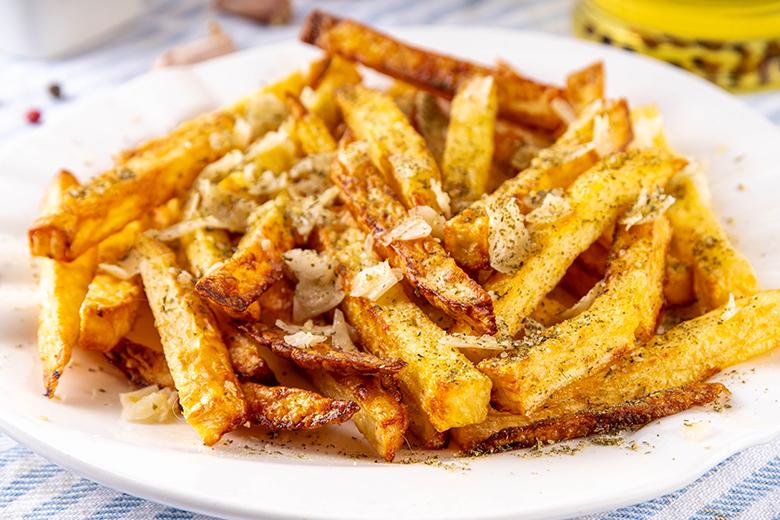 Knoblauch-Parmesan-Pommes