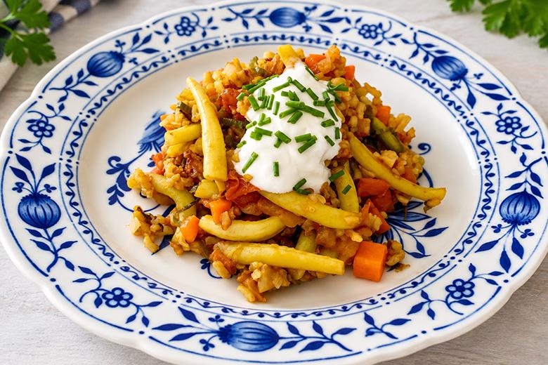 Gemüse-Reis-Pfanne mit gelben Bohnen