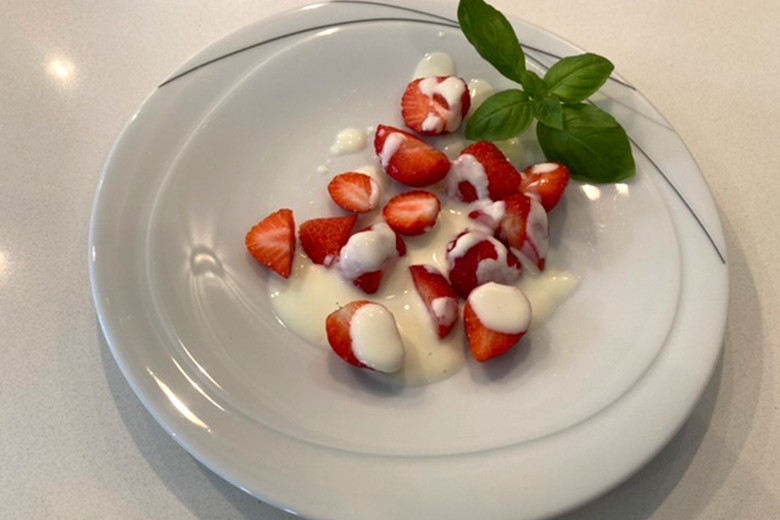 Einfacher Erdbeersalat