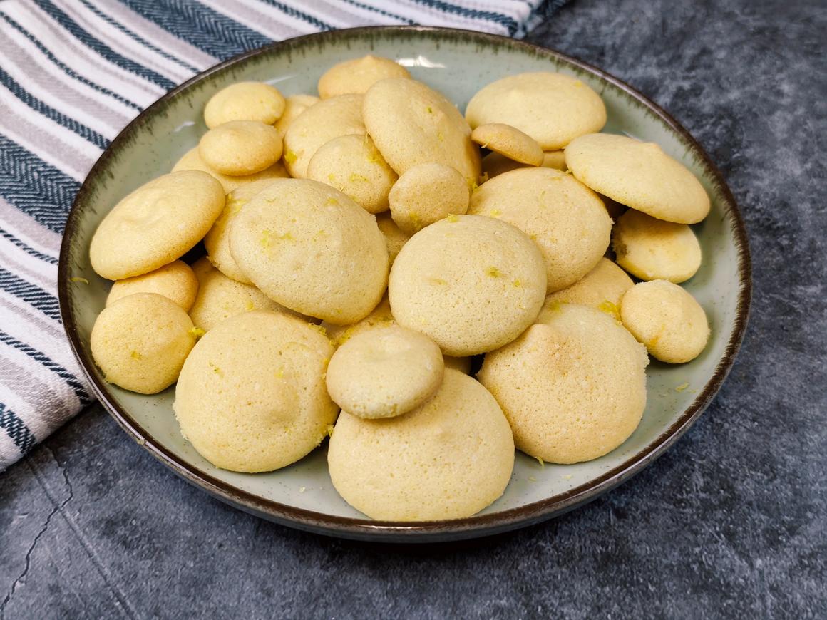Biskuitplätzchen