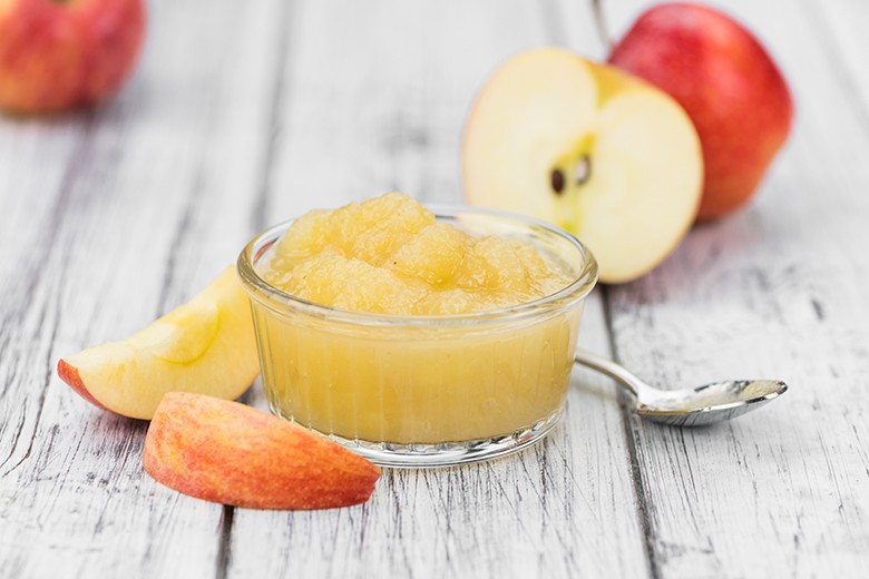 Apfelkompott mit Apfelsaft