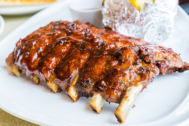 Gedämpfte Spareribs vom Grill