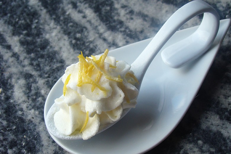 Zitronentopping für Cupcakes