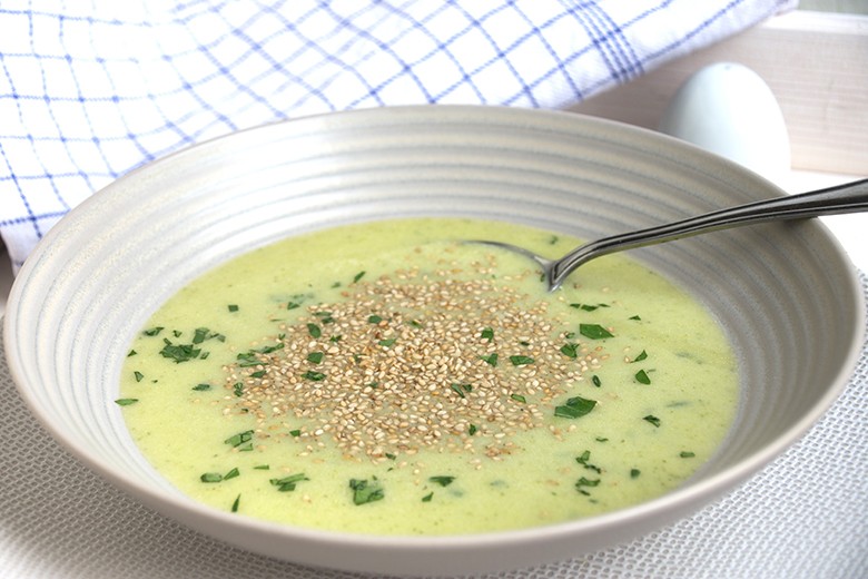 Low Carb Brokkolicremesuppe