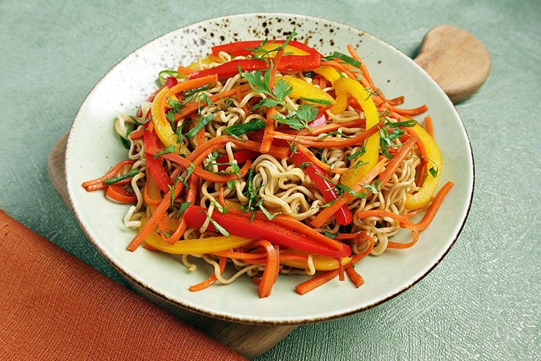 Chinesischer Nudelsalat