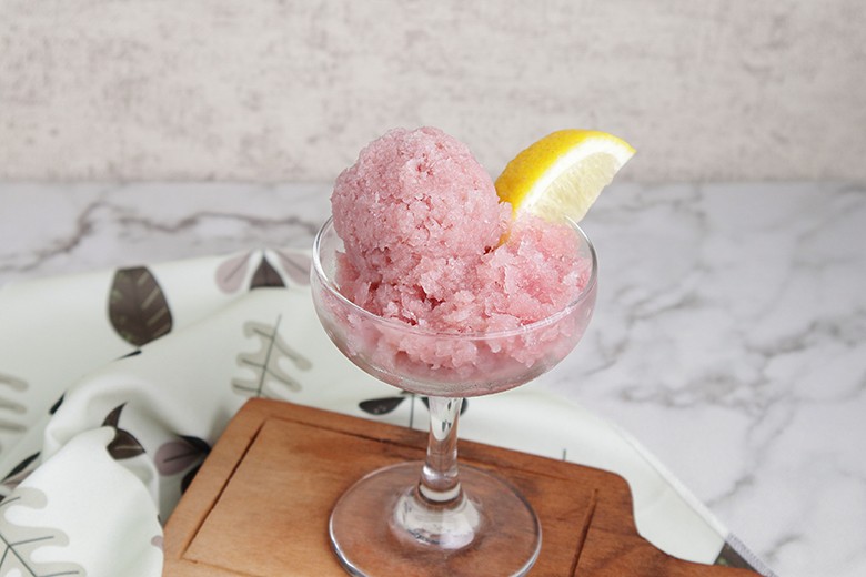 Granatapfel-Granita
