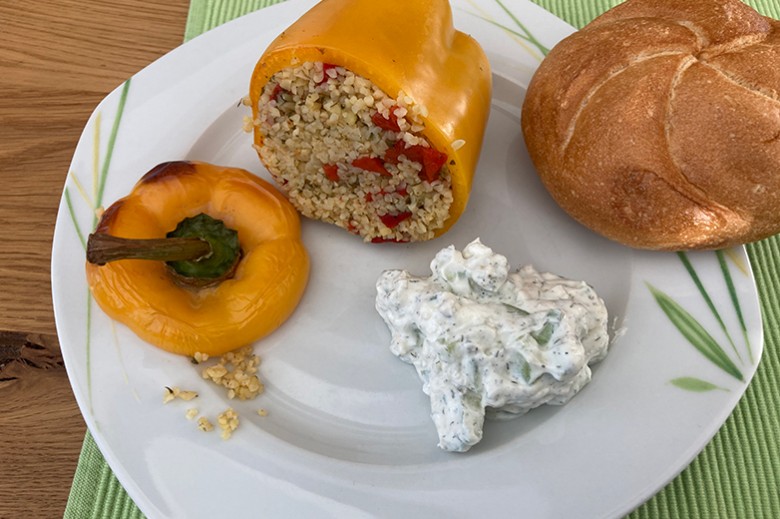 Gefüllte Paprika mit Bulgur