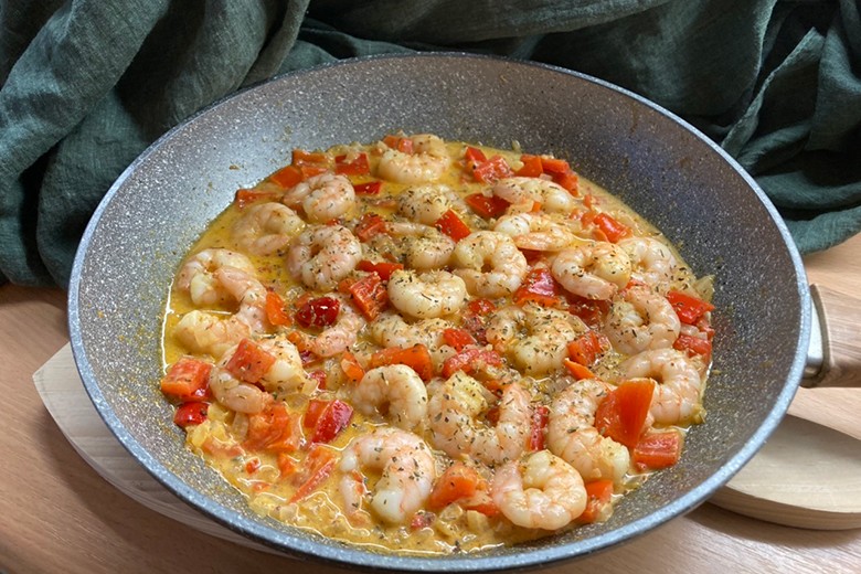 Paprikasauce mit Garnelen