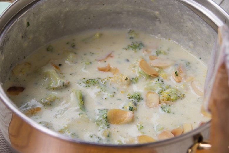 Sahnesauce mit Brokkoli