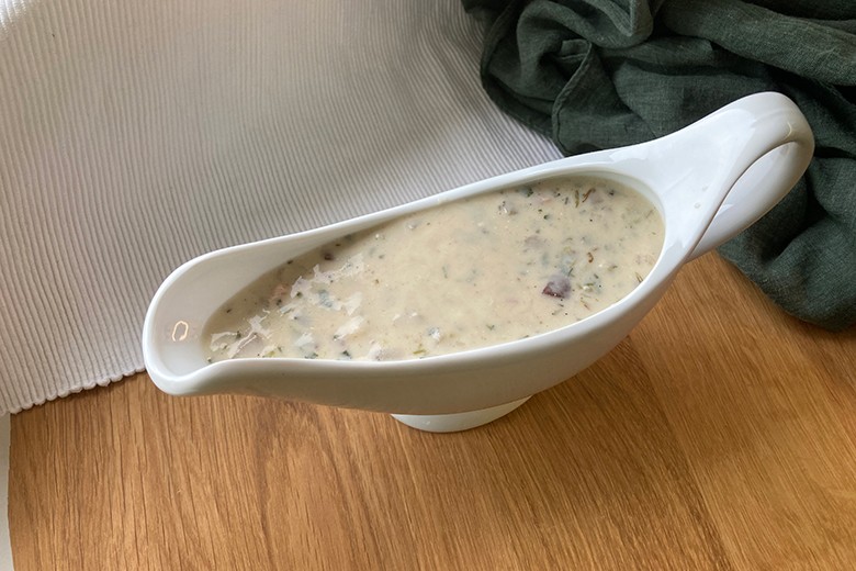 Zwiebelsauce mit Speck