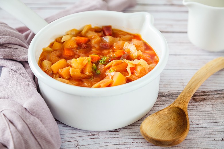 Russische Gemüsesuppe