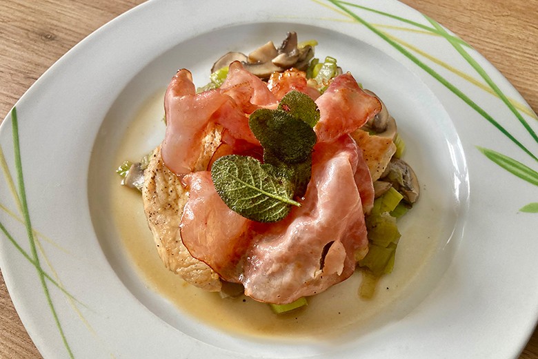 Putenschnitzel mit Gemüse