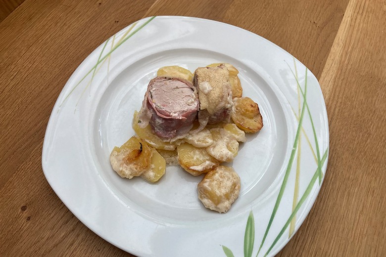 Schinkenfilet auf Kartoffelgratin