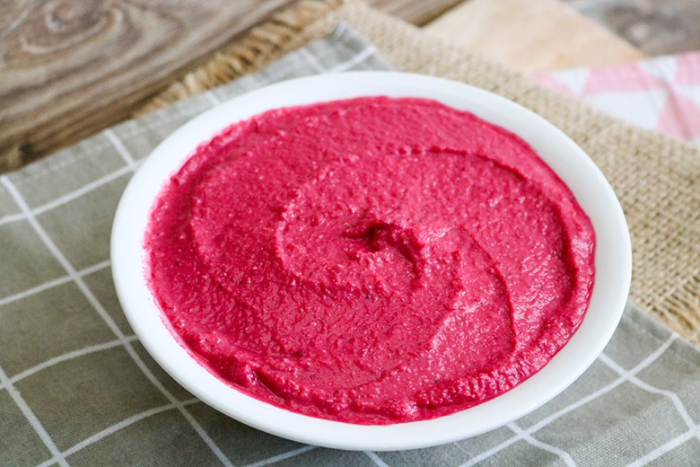Rote-Bete-Hummus