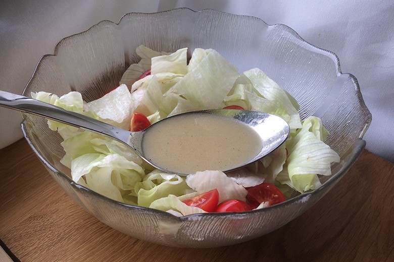 Veganes Senfdressing