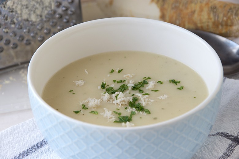 Omas Meerrettichsuppe