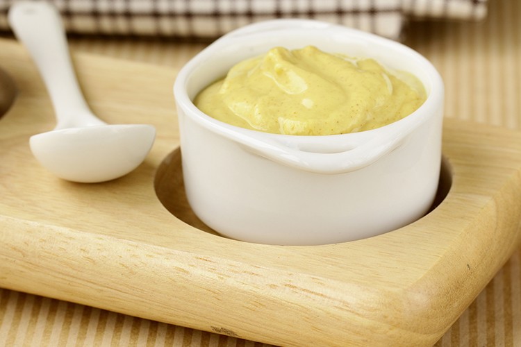 Apfel-Senf-Sauce