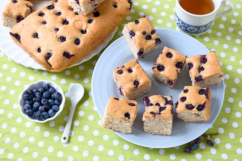 Blaubeerkuchen auf dem Blech