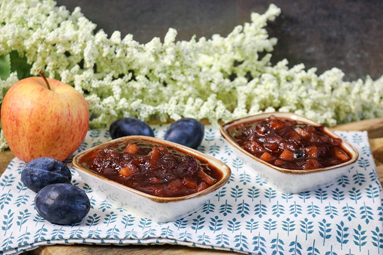 Pflaumenmarmelade mit Apfel