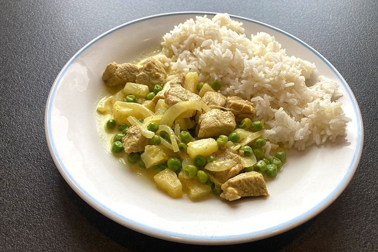 Schweinegeschnetzeltes mit Ananas