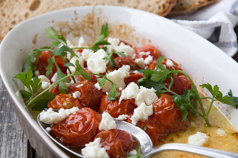 Marinierte Cocktailtomaten mit Feta