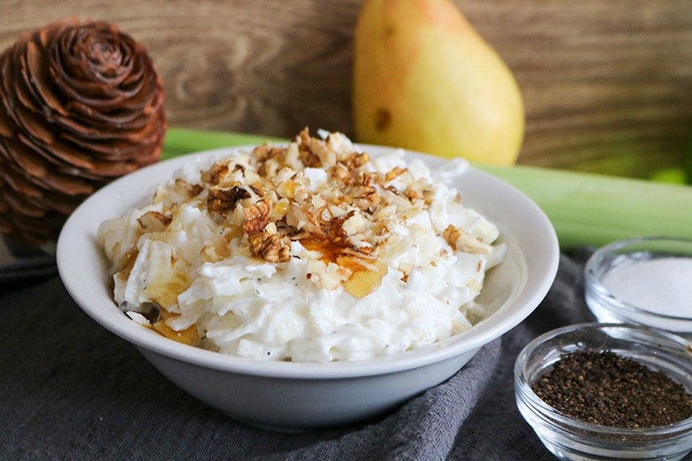 Lauchsalat mit Nüssen