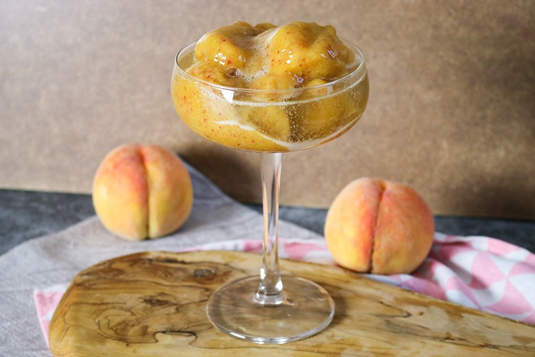 Pfirsich Sorbet an Prosecco