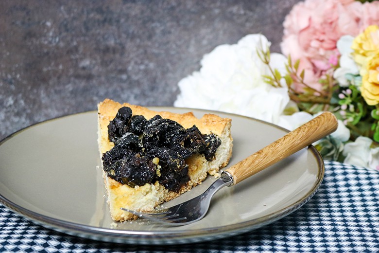 Pflaumenkuchen mit Mürbteig