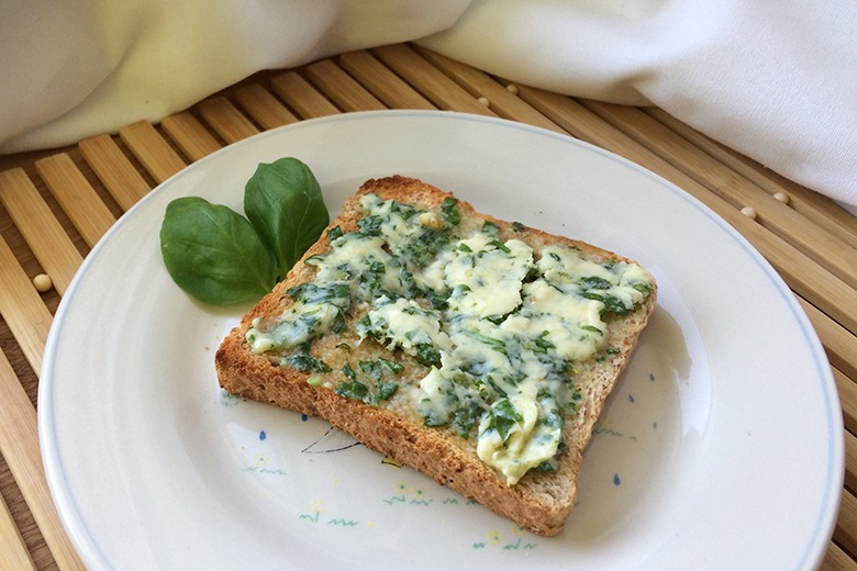 Basilikumbutter