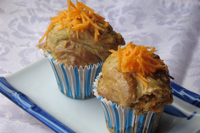 Muffins mit Curry und Möhren