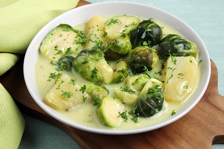 Einfaches Rosenkohl-Curry