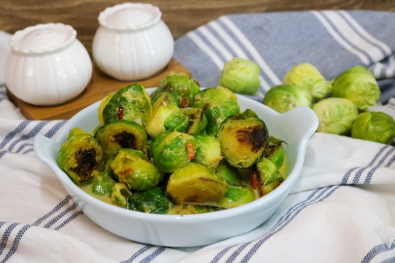 Rosenkohlcurry mit Kokosmilch