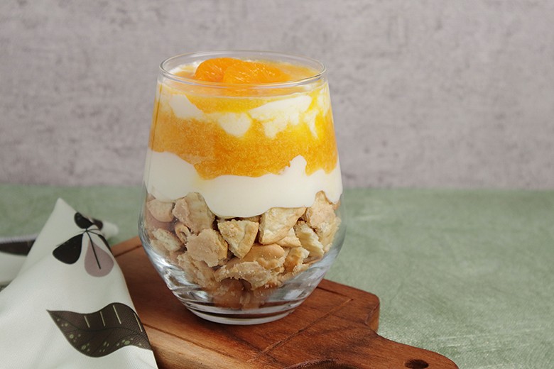 Schmandcreme mit Mandarinen