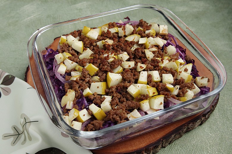 Rotkohlauflauf mit Hackfleisch