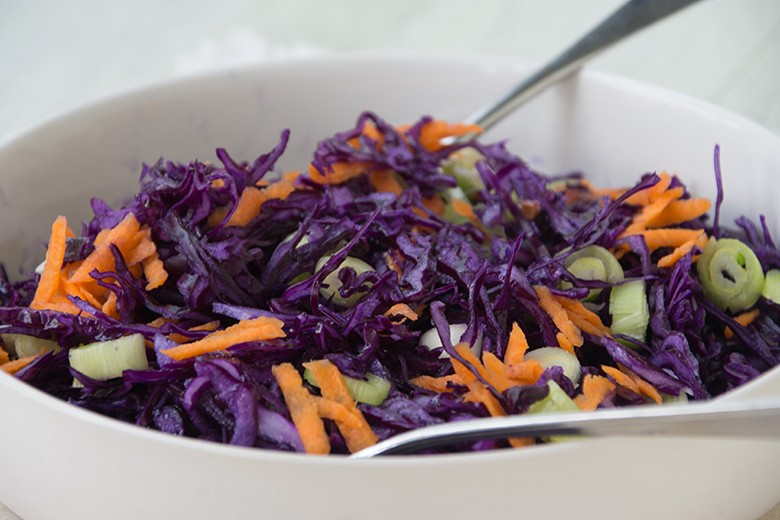 Veganer Rotkohlsalat