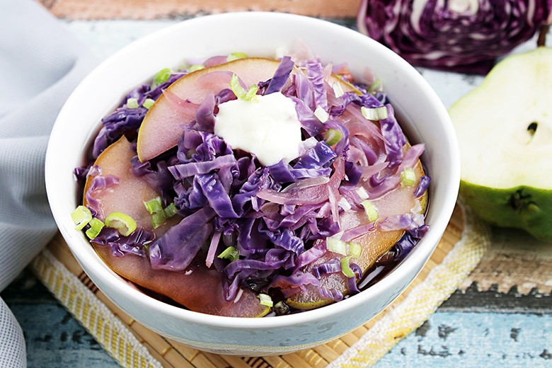 Rotkohlsuppe mit Birne