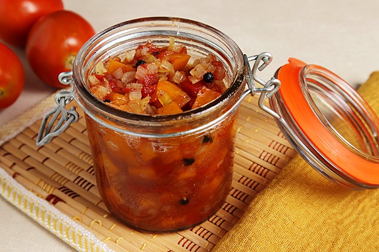 Kürbis-Tomaten-Chutney